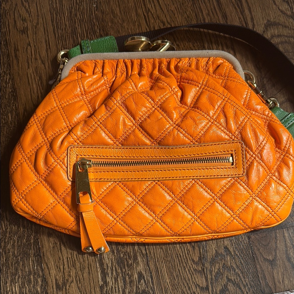 Marc Jacobs Orange Quilted Leather Women's Bag - Picture 3 of 9